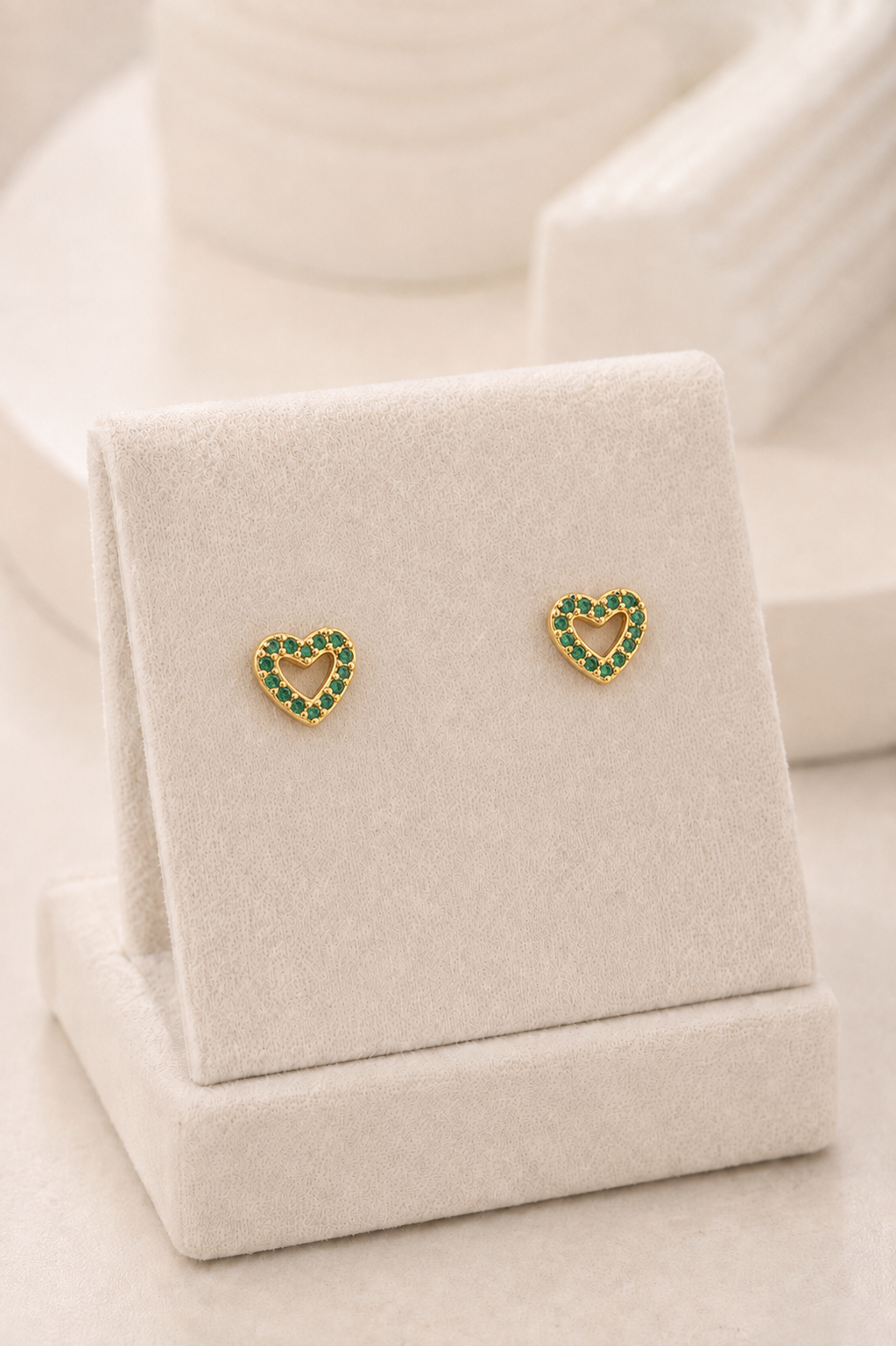 Topo pequeño corazón verde