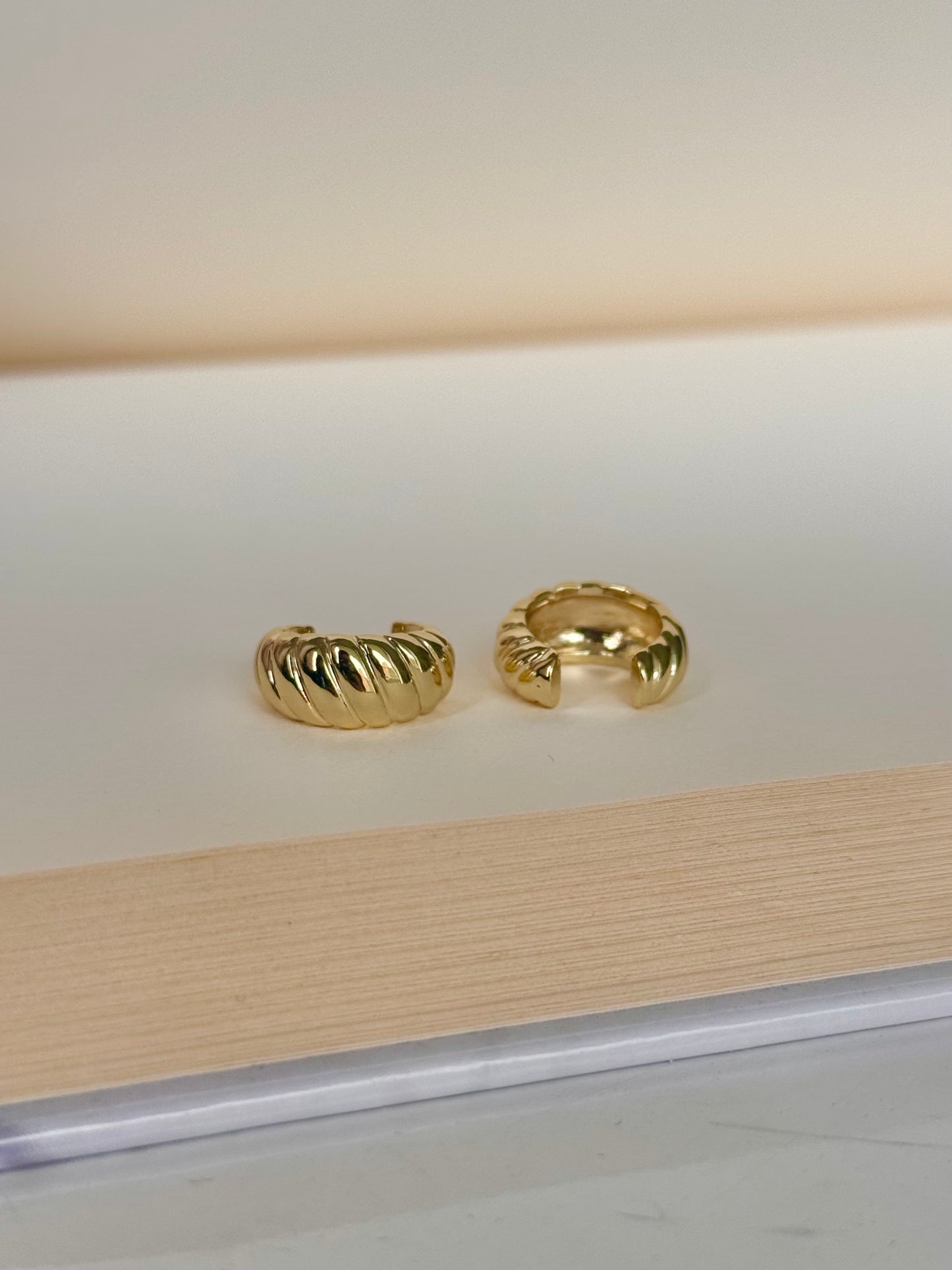 Earcuff croissant - Rodio, Plateado