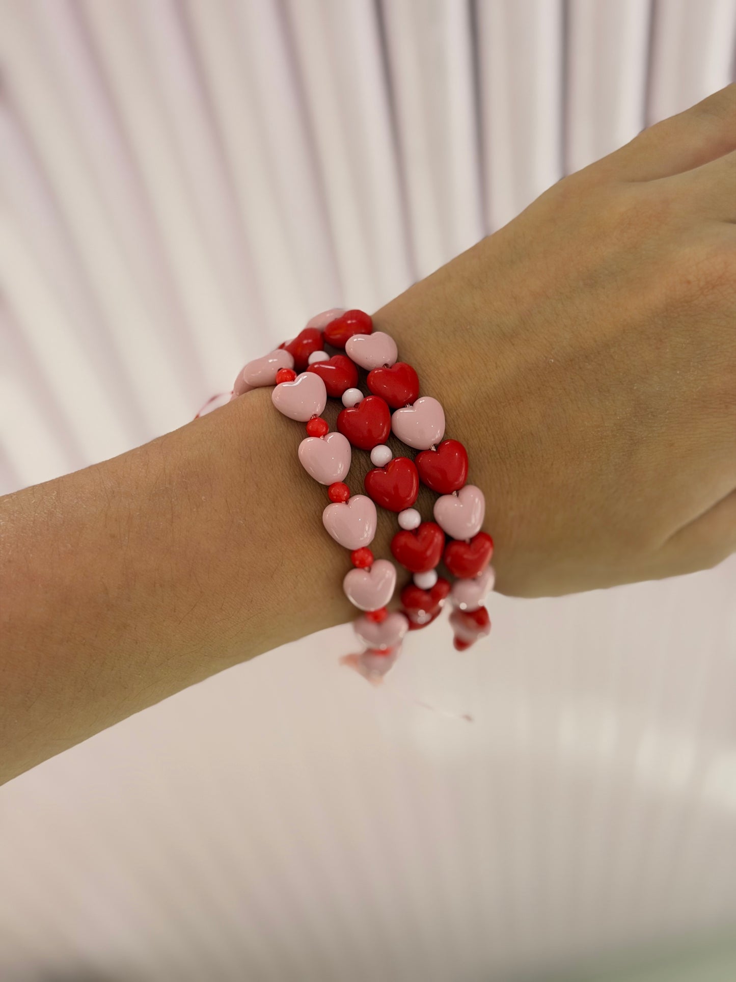 Pulsera de corazones