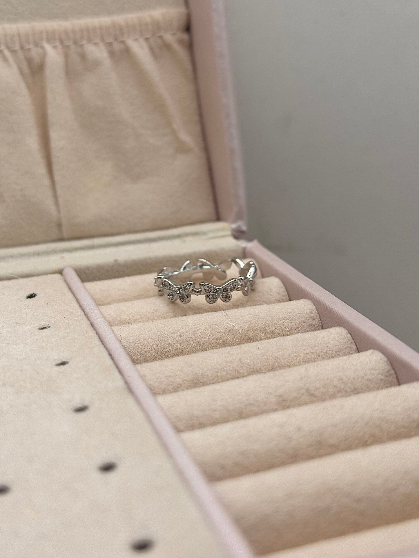 Anillo mariposas plata