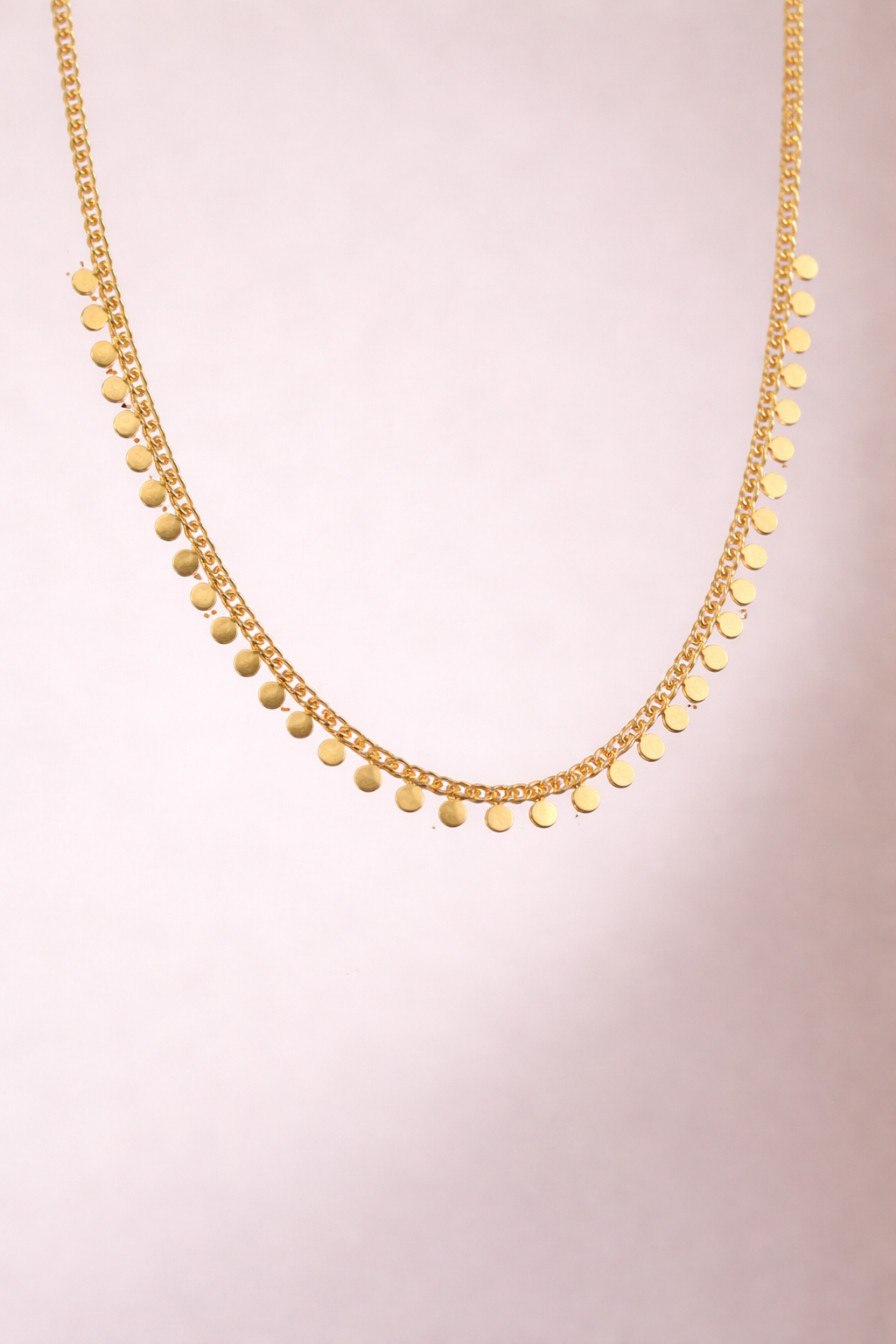 Collar dots