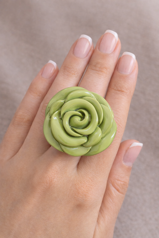 Anillo rosa verde