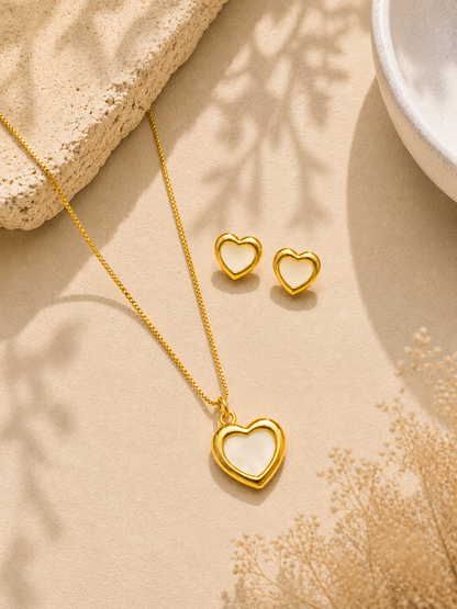 Set collar corazon nacar