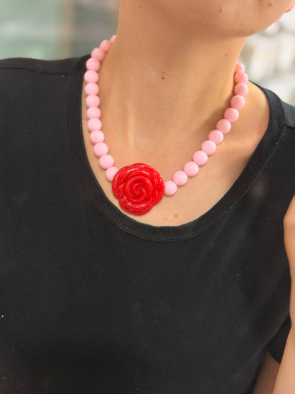 Collar XL rose rojo.