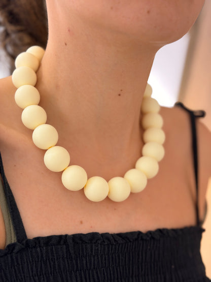 Collar XL beige mate #20.