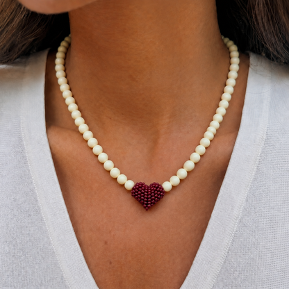 Collar chunk corazón tejido