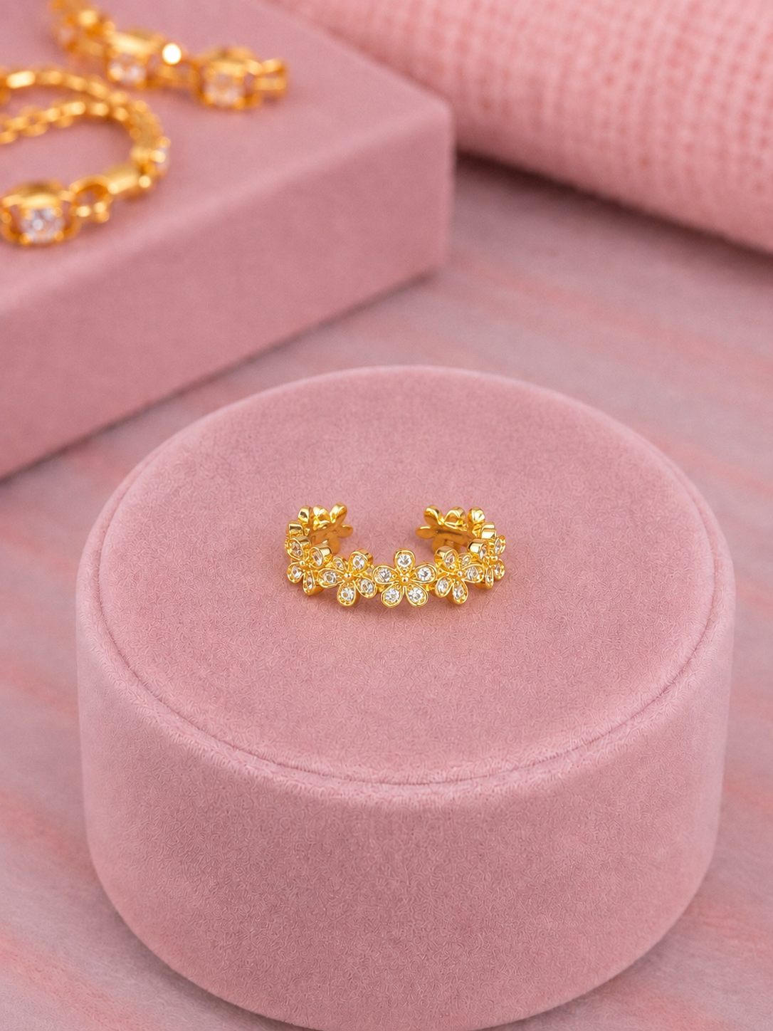 Anillo mini flores circon.