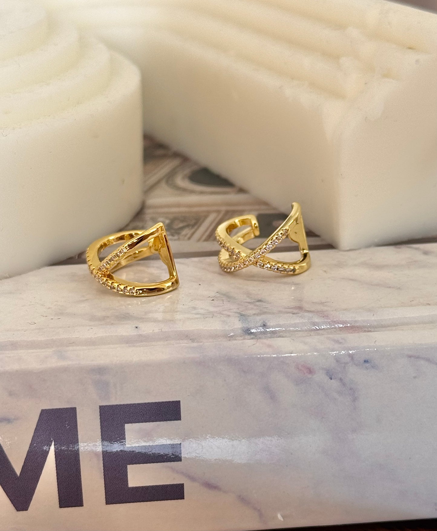 Earcuff cruzado