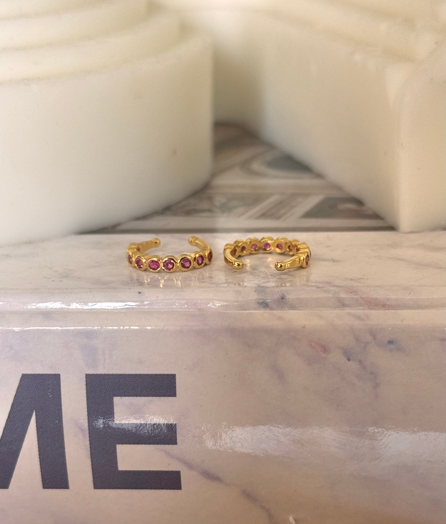 Earcuff mini  circones fucsia