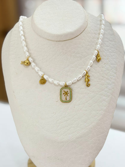 Collar mini charms Santa Marta