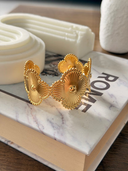 Pulsera trébol grande
