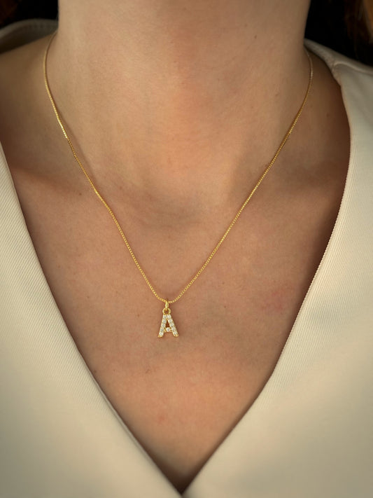 Collar letras Shiny - A