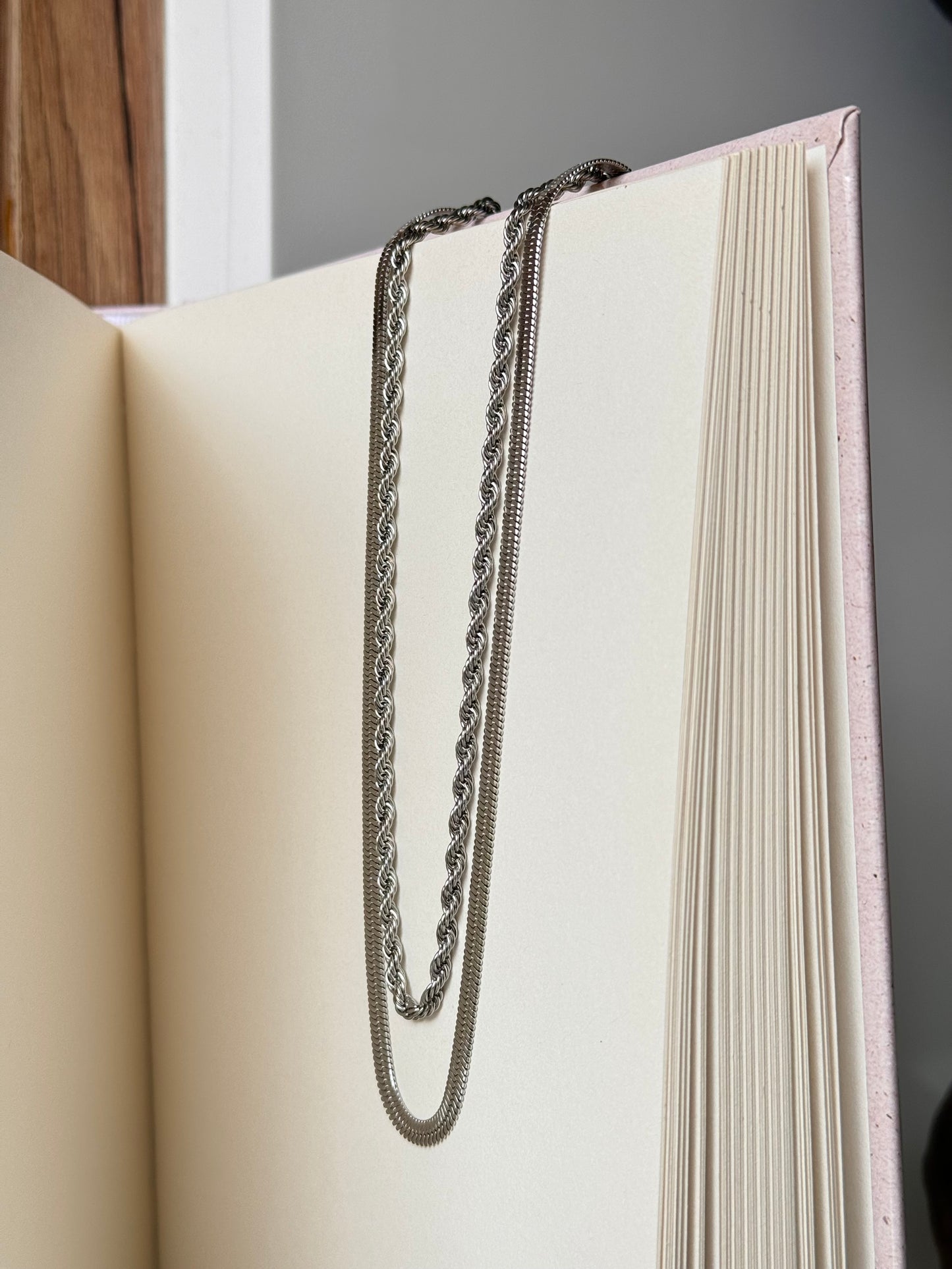 Collar doble uganda plateado