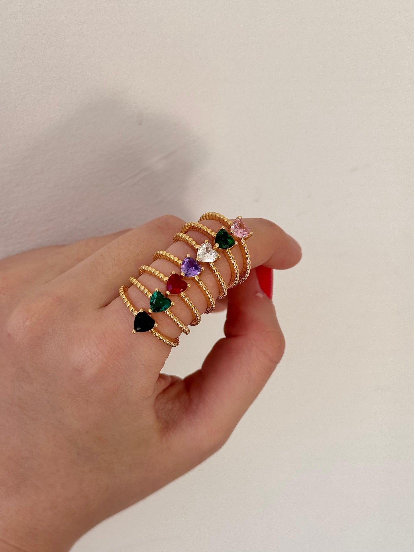 Anillo corazón en circon - Negro, Rodio
