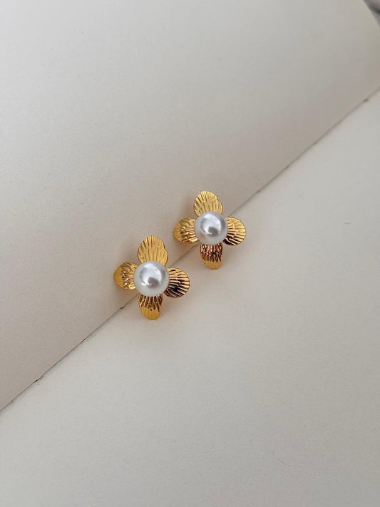Topo mediano flor &amp; perla