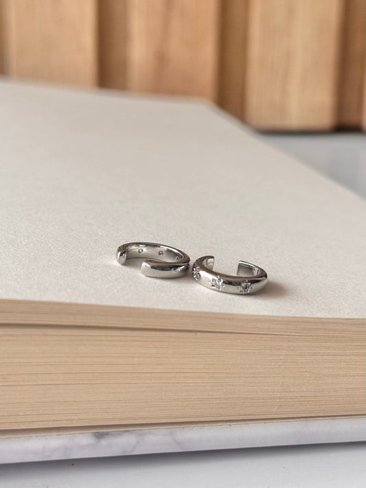 Earcuff plateado circon
