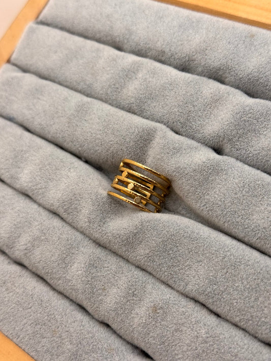 Anillo Dakota