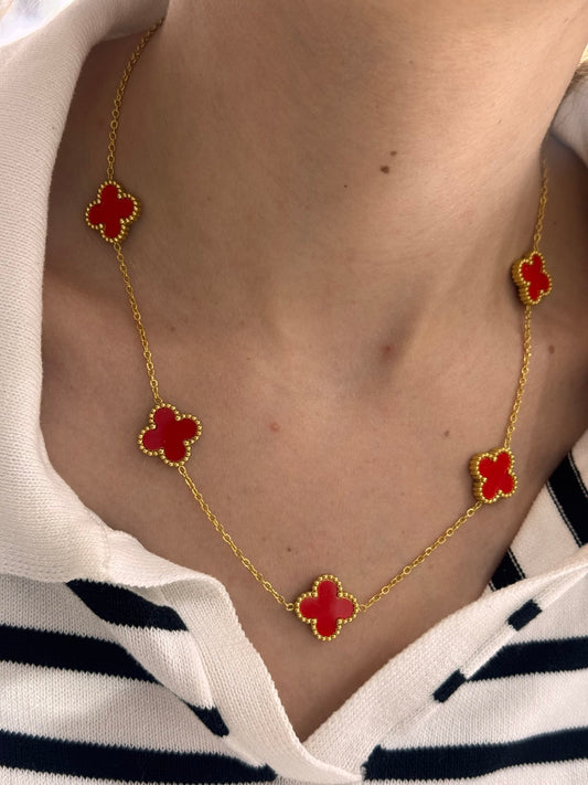 Collar trébol dorado rojo
